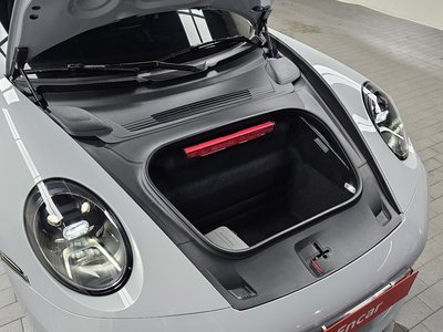 صورة 7 لـ 2024 Porsche 911