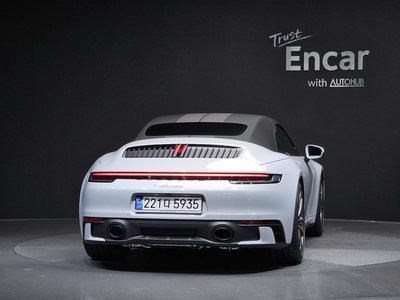 صورة 4 لـ 2024 Porsche 911