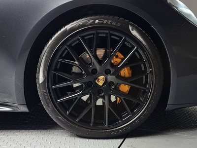 PORSCHE PANAMERA - 6