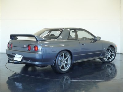 NISSAN SKYLINE GT-R - 2