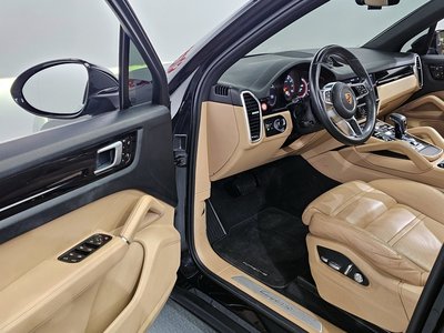 PORSCHE CAYENNE - 10