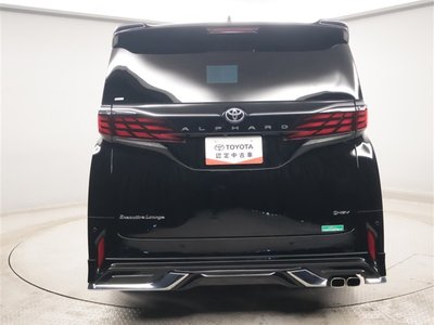 TOYOTA ALPHARD - 2