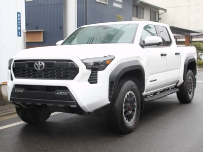 TOYOTA TACOMA - 5