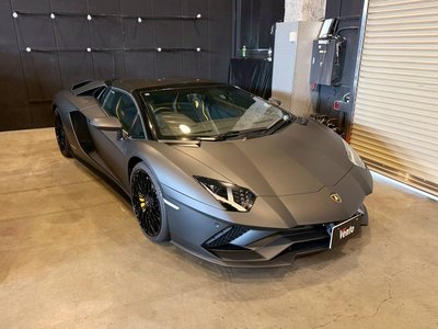 صورة 3 لـ 2019 LAMBORGHINI AVENTADOR ROADSTER