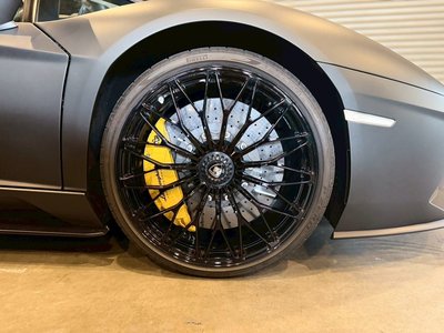 صورة 7 لـ 2019 LAMBORGHINI AVENTADOR ROADSTER
