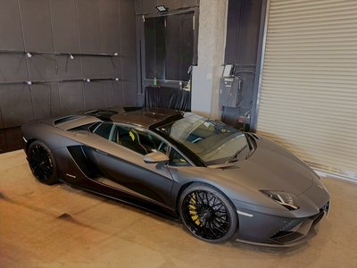 صورة 4 لـ 2019 LAMBORGHINI AVENTADOR ROADSTER