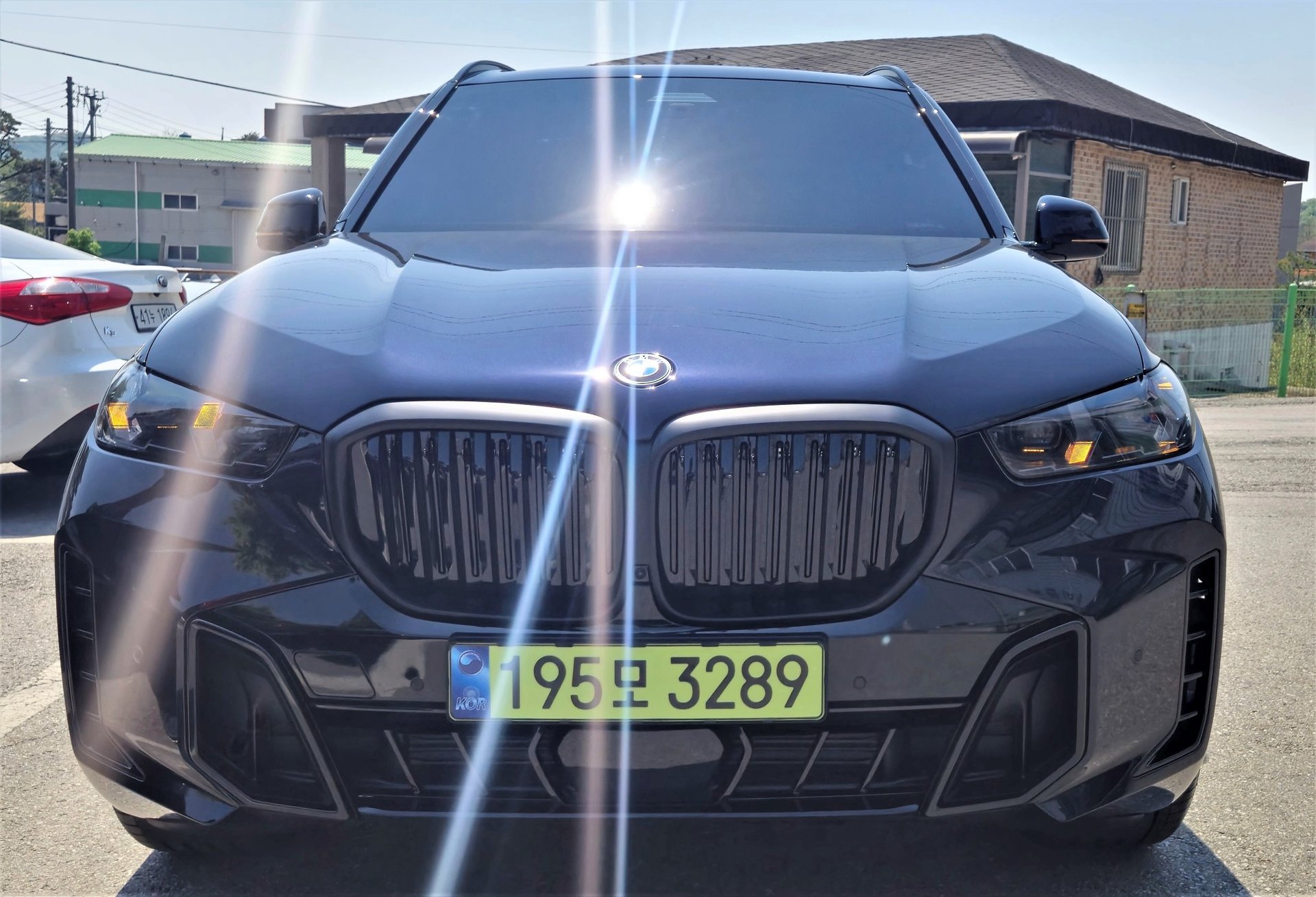 BMW X5 - View 1