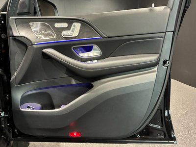 2026 Mercedes-BENZ GLS — миниатюра 18