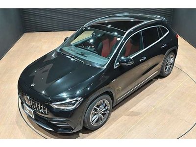 MERCEDES-BENZ GLA - 8