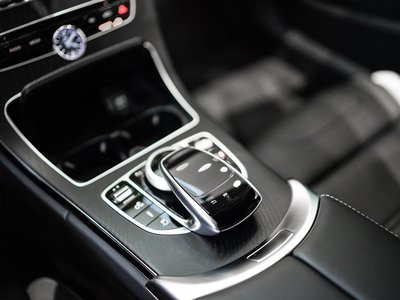 صورة مصغرة 28 لـ 2017 Mercedes-BENZ C-CLASS AMG