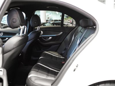 صورة مصغرة 50 لـ 2017 Mercedes-BENZ C-CLASS AMG