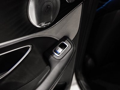 صورة مصغرة 49 لـ 2017 Mercedes-BENZ C-CLASS AMG