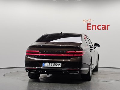 صورة 4 لـ 2021 GENESIS G90