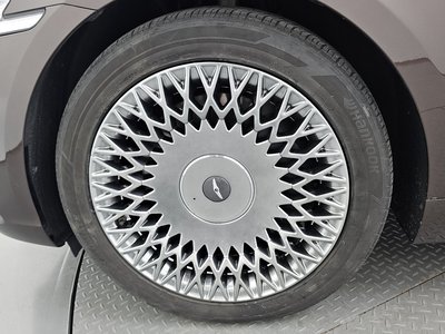 صورة 6 لـ 2021 GENESIS G90