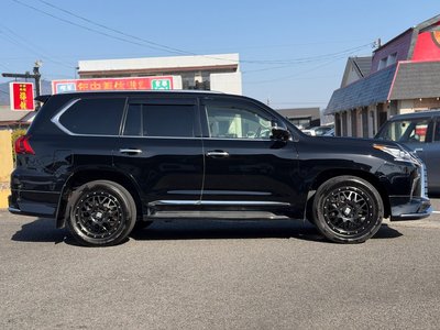 LEXUS LX - 4