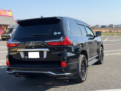 LEXUS LX - 6