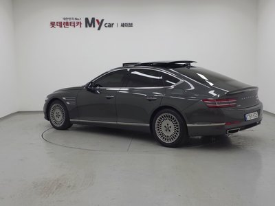 صورة 2 لـ 2023 Genesis G80 (RG3)