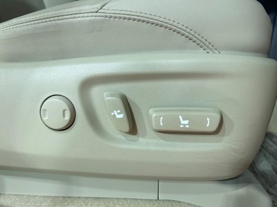 2023 Toyota LAND CRUISER PRADO — миниатюра 40