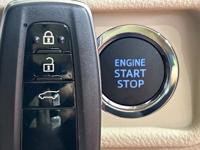 2023 Toyota LAND CRUISER PRADO — миниатюра 23