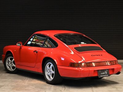 PORSCHE 911 - 4