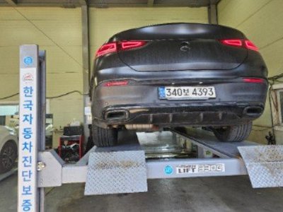 MERCEDES-BENZ GLE - 2