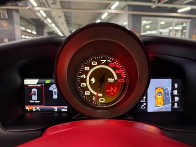 FERRARI F8 SPIDER - 8