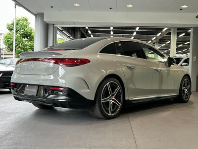 2024 Mercedes-BENZ EQE AMG — фото 2