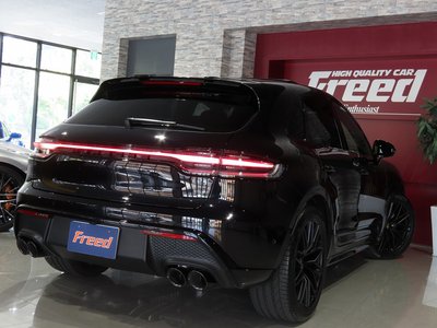 PORSCHE MACAN - 6
