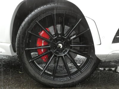 MERCEDES-BENZ GLS - 10