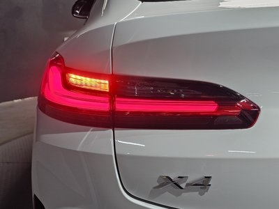 BMW X4 - 10