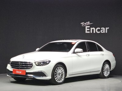 MERCEDES-BENZ E-CLASS - 1