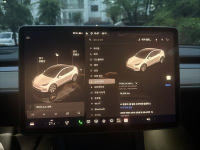 2022 Tesla MODEL Y photo 7