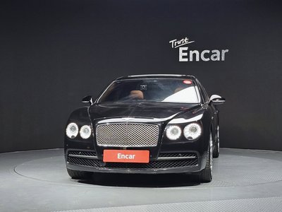 BENTLEY FLYING SPUR - 1