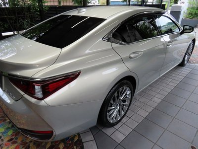 صورة مصغرة 26 لـ 2025 Lexus ES