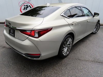 صورة مصغرة 89 لـ 2025 Lexus ES