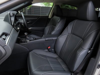 صورة مصغرة 71 لـ 2025 Lexus ES
