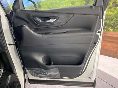 صورة مصغرة 31 لـ 2025 Toyota ALPHARD