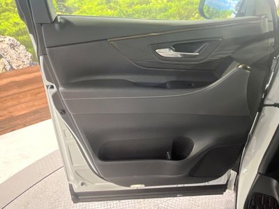 صورة مصغرة 36 لـ 2025 Toyota ALPHARD