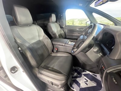 صورة 9 لـ 2025 Toyota ALPHARD