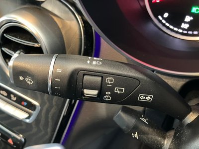 MERCEDES-BENZ GLC - 8