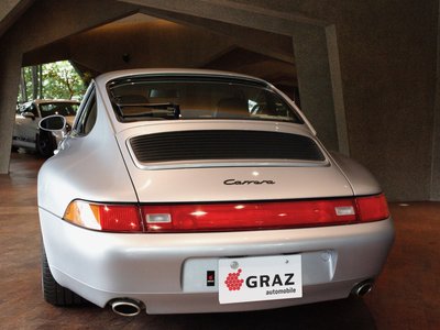 PORSCHE 911 - 8