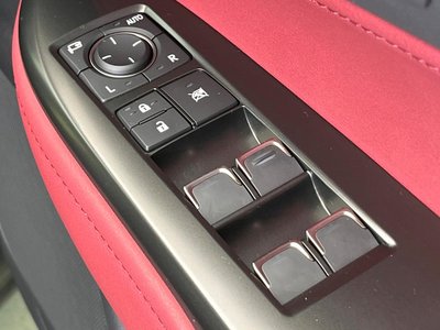 صورة مصغرة 36 لـ 2023 Lexus NX