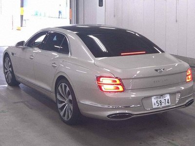 BENTLEY FLYING SPUR - 2