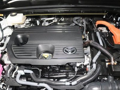 TOYOTA CROWN SPORT - 4