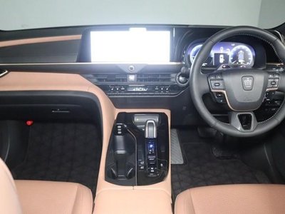 TOYOTA CROWN SPORT - 2