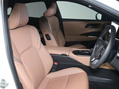 TOYOTA CROWN SPORT - 10