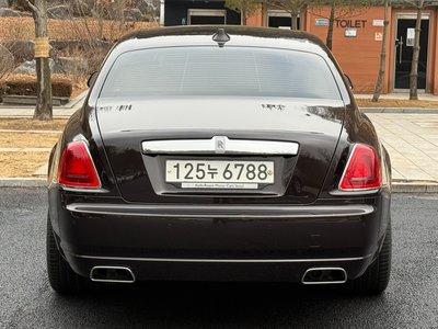 ROLLS-ROYCE GHOST - 3