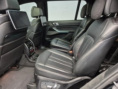 2021 BMW X7 — миниатюра 12