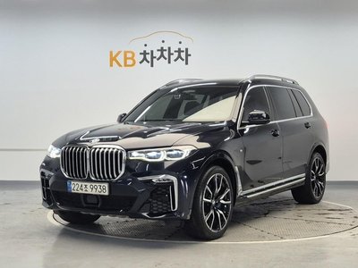 2021 BMW X7 — фото 1