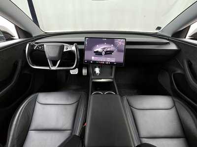 TESLA MODEL 3 - 5